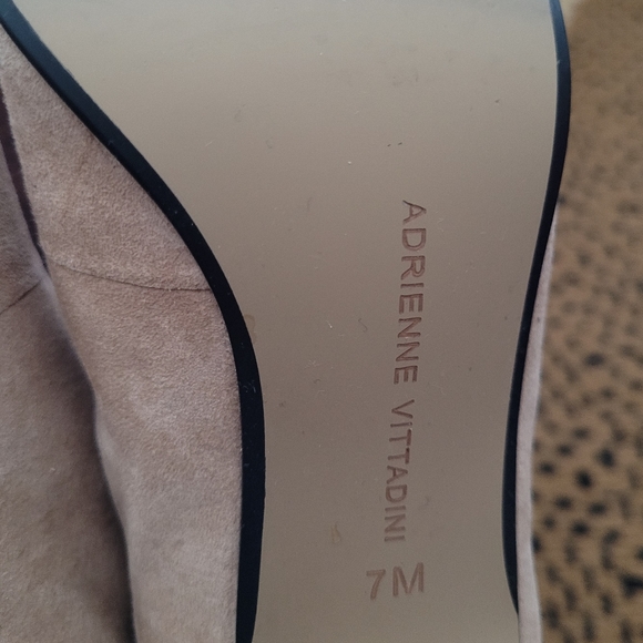 Adrienne Vittadini size 7 - Picture 9 of 9